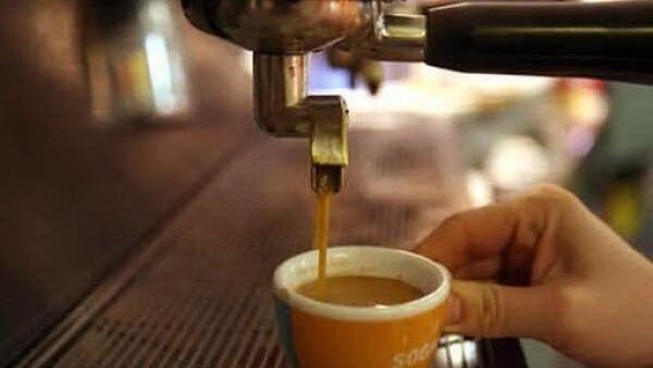 意大利顾客买咖啡拒找零：用善举祝福重启