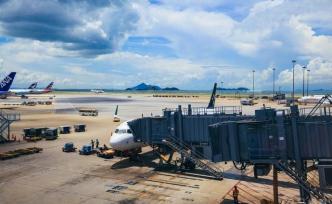 林郑月娥：香港机场乘客转机服务6月1日起适度恢复