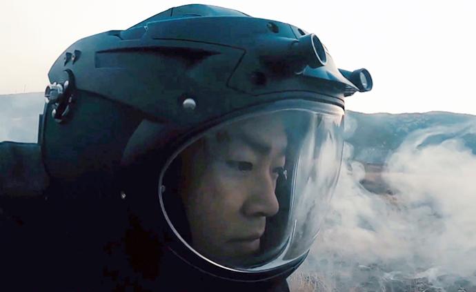特警排爆手的“无声世界”：穿70斤排爆服保持专注