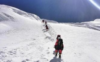 中国登山协会电贺2020珠峰高程测量登山队