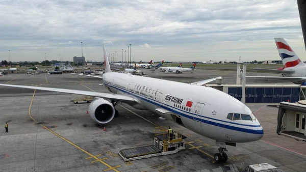 美国交通部：6月16日起暂停往返中美的中国民航航班