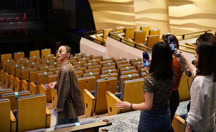 舞蹈家亲自带货帮选座，观众想看《九重奏》要拼手速