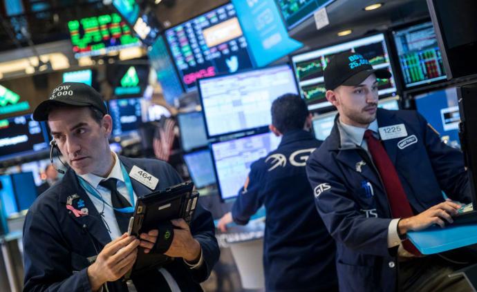 美三大股指涨逾2%：纳指盘中创新高，特朗普嘲巴菲特卖错了