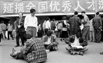 深圳特区报摄影记者郑东升过世，再睹他为这个世界留下的影子