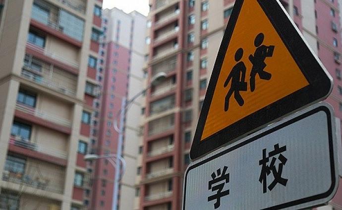 深圳学区房价格上涨仅隔一条街房价每平米差8万元