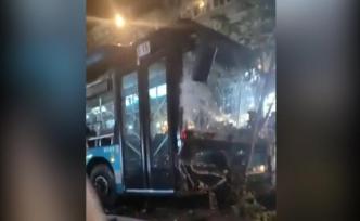 公交司机突发脑溢血车辆失控，致1死3伤