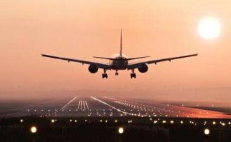 民航局发首份熔断指令：南航一国际航班发现17名阳性旅客