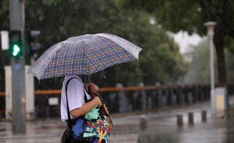 长江下游沿线江苏、安徽、上海等省份相继发布暴雨预警