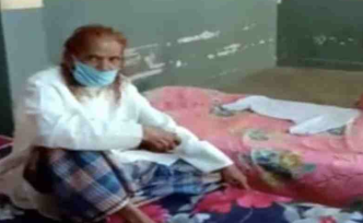 印度一男子称吻手治病，不料自己染疫身亡