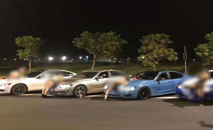 桂A牌豪車聚集，“暴露女團”車道上熱舞