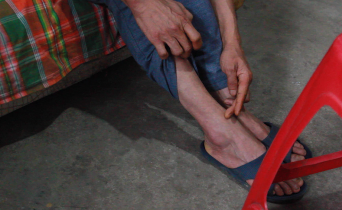 警方定性意外死亡，家屬質(zhì)疑：不信孩子能獨立完成專業(yè)捆綁