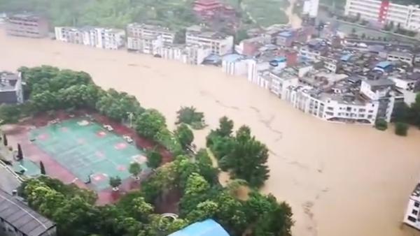 强对流天气致多地暴雨，贵州桐梓启动四级防汛应急响应