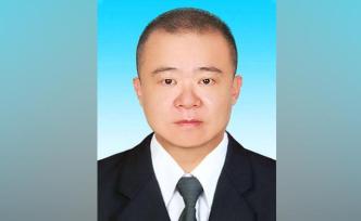 经济日报社干部刘晓峰挂职内蒙古鄂尔多斯市委常委、副市长