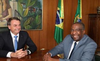 巴西教育部长被曝学历造假，上任5天后辞职