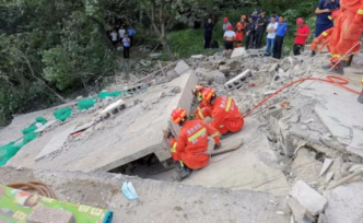 贵阳市观山湖区一民房垮塌致3死2伤，事故原因正调查