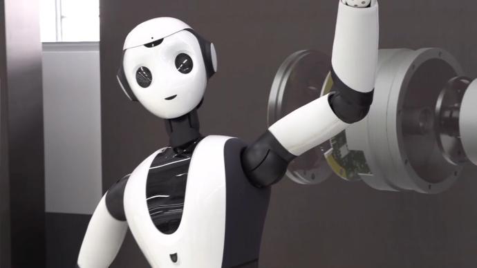 AI@上海｜能“数字孪生”的柔性机器人