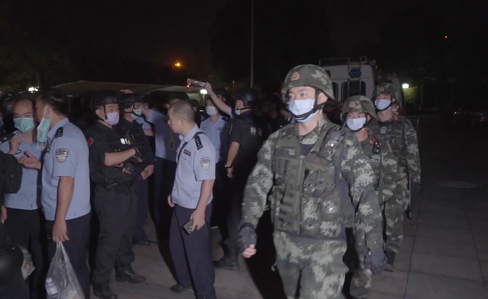莆田團伙私藏危險武器,軍警配合一舉拿下