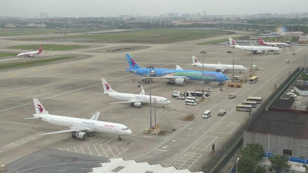 上海虹桥机场航班量已恢复到去年同期九成