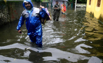 印度阿萨姆邦洪水泛滥，已致60万人受灾42人死亡