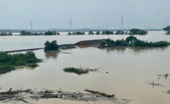 江西永修三角联圩溃堤将封堵，村民：98年都没见水涨这么高