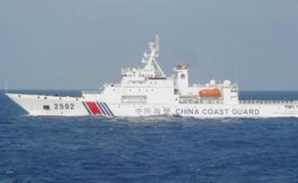 中国海警舰艇编队7月14日在我钓鱼岛领海巡航