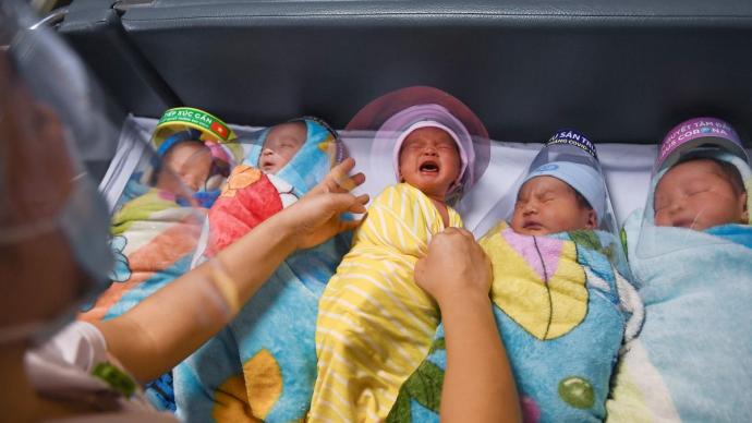 《柳葉刀》：全球生育率將大范圍下降，23國人口恐減半