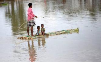 印媒：印度阿萨姆邦洪水已致700万人受灾