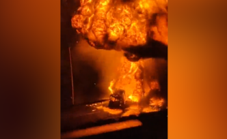 宿州一货车高速爆燃腾起火球，无人员伤亡