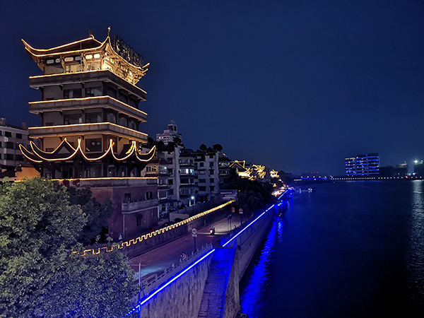 兰溪市夜景.澎湃新闻见习记者 张慧 图