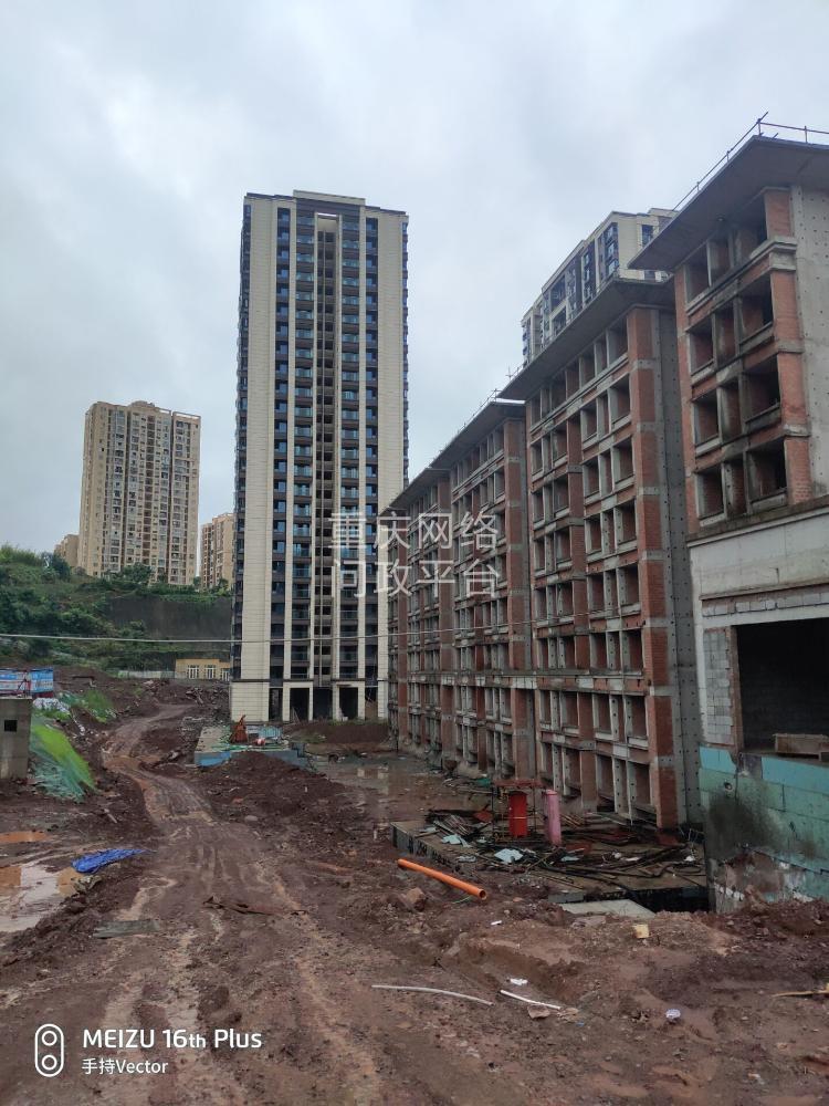 重庆一住宅项目地基持续沉降，返工重建并向业主支付违约金