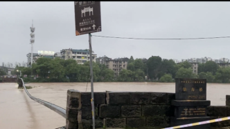 新安江黄山城区段水位开始调控，镇海桥构件打捞将适时启动
