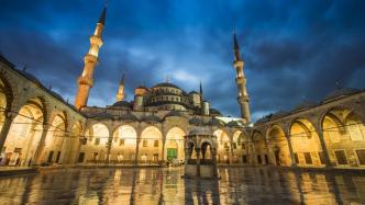 圣索菲亚教堂改清真寺背后：伊斯坦布尔“土耳其化”百年史