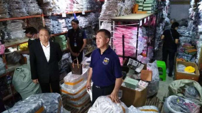 1亿泰铢！中国男子在泰国仓库囤售假货被捕