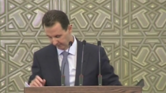 叙利亚总统演讲时低血压：太久没吃东西