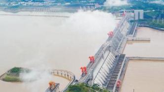 长江上游水位上涨，长江委向三峡集团发调度令拦蓄洪水