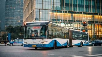 上海最后3辆柴油巨龙公交车即将退役：虽然不舍，也是必然