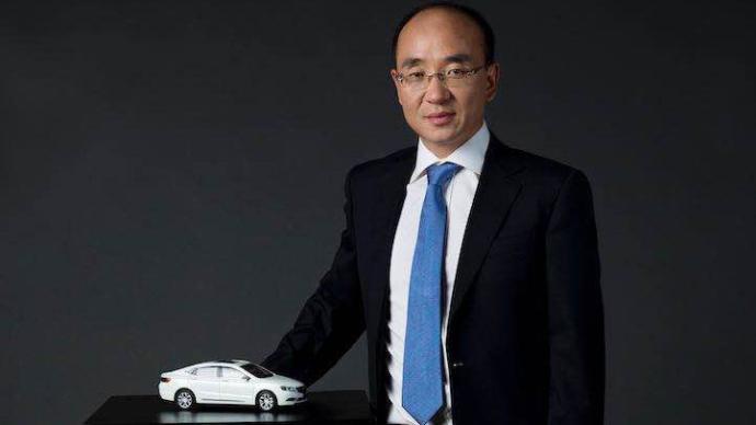 吉利两员大将又轮岗林杰重掌吉利品牌冯擎峰专职路斯特