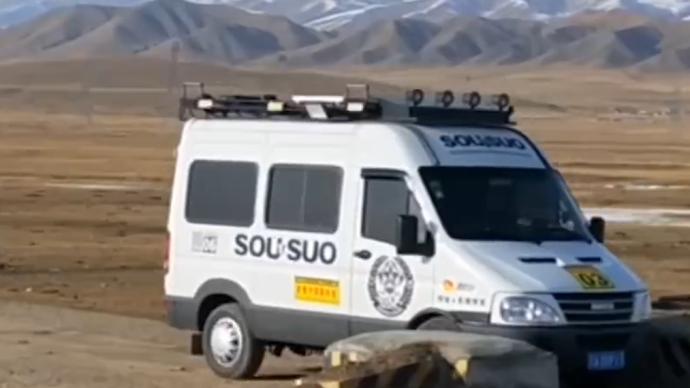 退休交警改造房車,帶八旬父母游全國