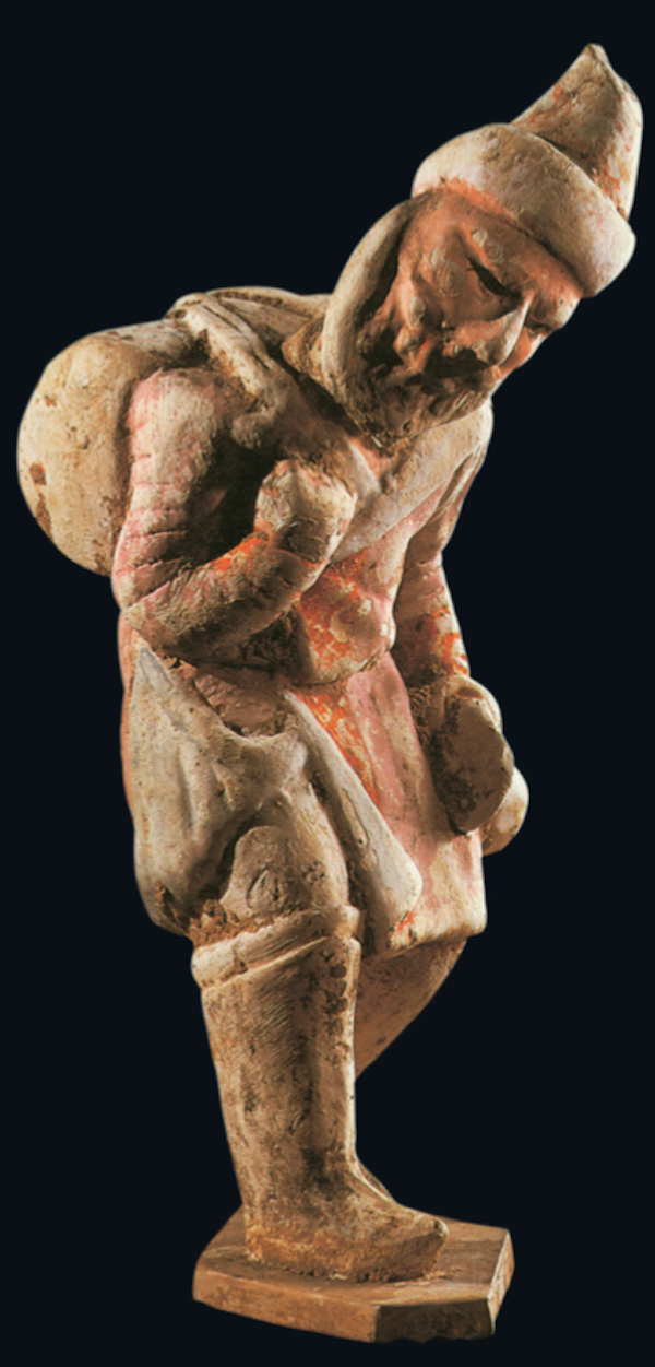 唐粉绘胡商俑，法国吉美亚洲艺术博物馆藏