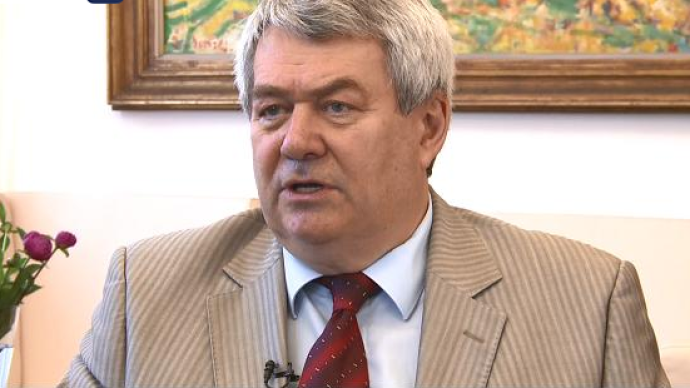 捷克参议长访台被批是博人眼球的表演出访未获总统总理支持