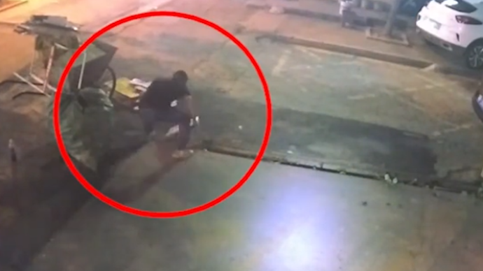 男子多次盜竊下水井蓋，數(shù)量達(dá)50余塊