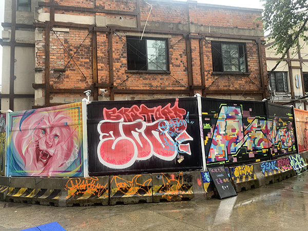 上海莫干山路涂鸦墙如何延续发展我们和接盘者们聊了聊