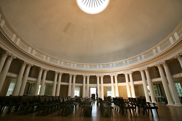 总统建筑师托马斯杰斐逊与清华大礼堂