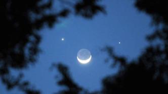 土星、木星“双星伴月”25日和26日连续两晚在天宇上演
