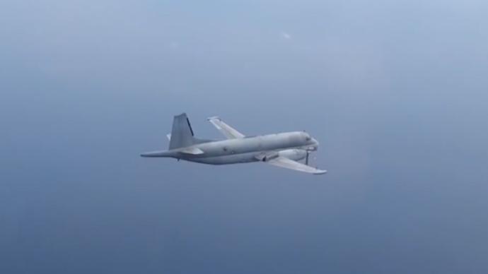 俄羅斯防空系統與美軍機在黑海上空過招