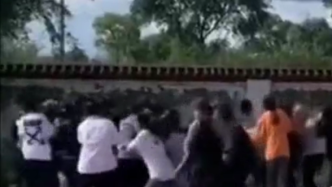黑龙江数十名学生街头斗殴，当地教育局副局长等12人被处分