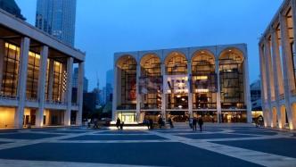 受疫情影响，纽约大都会歌剧院取消本演出季所有演出