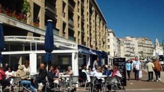 法国宣布抗疫新措施：马赛将关闭餐馆酒吧，巴黎限制聚会人数