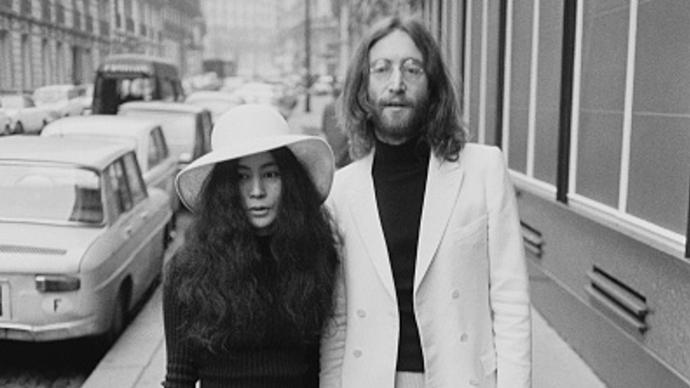 行凶近40年后，枪手向约翰·列侬遗孀道歉