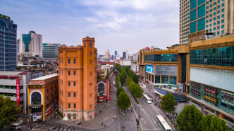 直播录像丨疫后复苏，武汉江汉路重启百年老街繁华